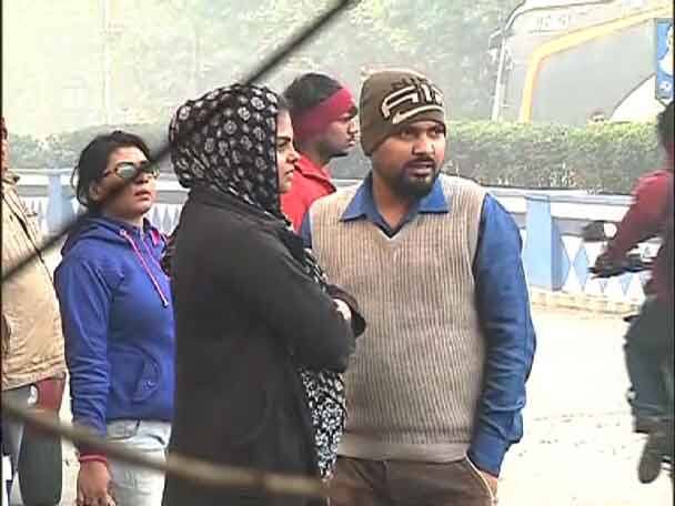 ৫ বছরের রেকর্ড ভেঙে আজ আরও নামল পারদ, আগামী ৭২ ঘণ্টা তাপমাত্রা একইরকম থাকবে Today Kolkata have a record low temp ৫ বছরের রেকর্ড ভেঙে আজ আরও নামল পারদ, আগামী ৭২ ঘণ্টা তাপমাত্রা একইরকম থাকবে