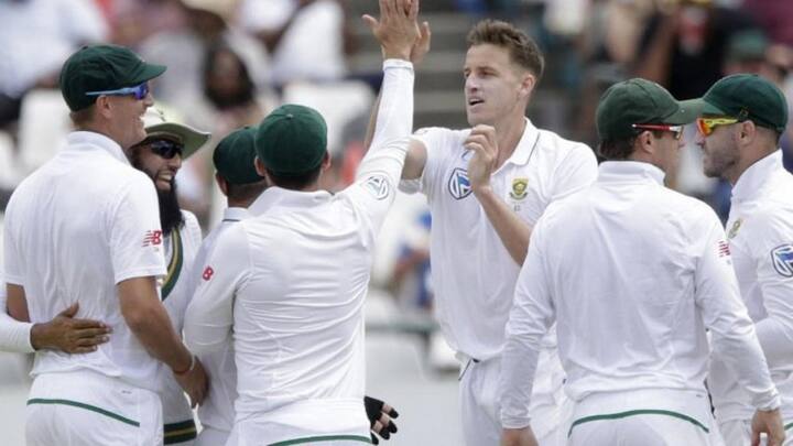 ফিলান্ডারের নেতৃত্বে পেস ব্যাটারির দাপটে দক্ষিণ আফ্রিকা সিরিজের প্রথম টেস্টে ভারতকে ৭২ রানে হারিয়ে দিয়েছে। 