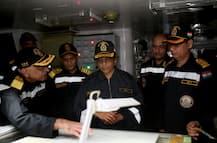 ছবিতে দেখুন: কতটা প্রস্তুত ভারতীয় নৌসেনা? সরেজমিনে খতিয়ে দেখলেন প্রতিরক্ষামন্ত্রী নির্মলা সীতারামন