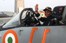 ছবিতে দেখুন: কতটা প্রস্তুত ভারতীয় নৌসেনা? সরেজমিনে খতিয়ে দেখলেন প্রতিরক্ষামন্ত্রী নির্মলা সীতারামন