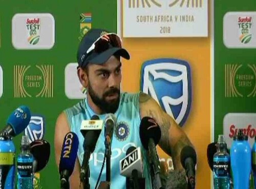 Virat Kohli lost his cool inside the press conference দলে বারবার বদল নিয়ে প্রশ্ন, সাংবাদিক বৈঠকে মেজাজ হারালেন বিরাট