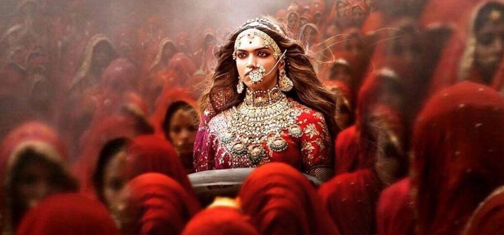 Padmaavat cleared for release in Pakistan কোনও কাটছাঁট ছাড়াই পাকিস্তানে সেন্সর বোর্ডের ছাড়পত্র পেল 'পদ্মাবত'