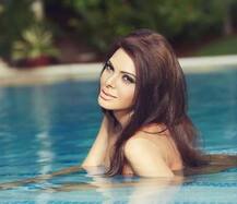 শার্লিন চোপড়ার নতুন বোল্ড ছবি নিয়ে উত্তাল ইন্টারনেট