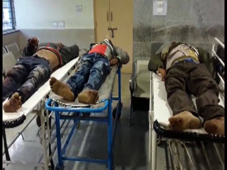 Car accident in Rampurhat. 4 dead বিয়ে করে ফেরার পথে মারাত্মক দুর্ঘটনা, রামপুরহাটে মৃত ৪