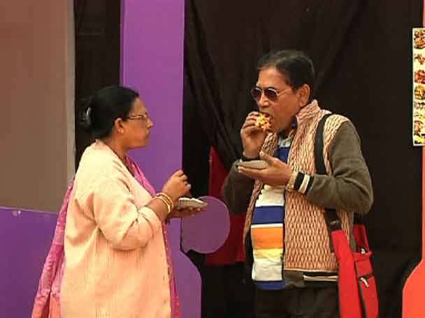 উৎসব শুরু হয়েছে গতকাল। চলবে রবিবার পর্যন্ত বেলা ১২টা থেকে রাত ৯টা অবধি। 