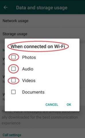 ঠিক একইভাবে When connected On Wi-fi বিকল্পতে গিয়েও ছবি ও ভিডিও ডাউনলোড হওয়া বন্ধ করা যাবে। এখানেও ছবি ও ভিডিও-র পাশে টিক চিহ্ন হঠাতে হবে। 