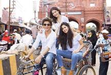 সওয়ারী অনুষ্কা-ক্যাটরিনা, সাইকেল-রিক্সা চালাচ্ছেন শাহরুখ!