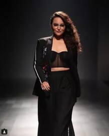 দেখুন, ল্যাকমে ফ্যাশন উইকের মঞ্চ মাতালেন বলিউড তারকারা