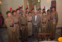 কৃতী এনসিসি ক্যাডেটদের মেডেল প্রদান করলেন রাজ্যপাল