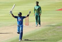 একাধিক রেকর্ড কোহলির ব্যাটে, পিছনে ফেললেন সৌরভকে