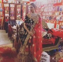 ছবিতে দেখুন: কনের সাজে কেমন সেজে উঠেছেন আরশি খান