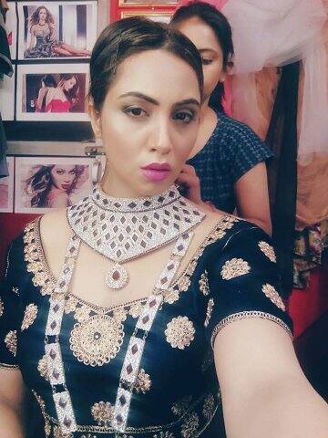 এই ফটোশ্যুট সম্পর্কে আপনার মতামত কী? কমেন্টে জানান। ছবি সৌজন্য আরশি খানের সরকারি ইনস্টাগ্রাম অ্যাকাউন্ট