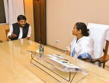 নবান্নে মমতা-হার্দিক বৈঠক, সাক্ষাতের মুহূর্তের কিছু ছবি দেখব