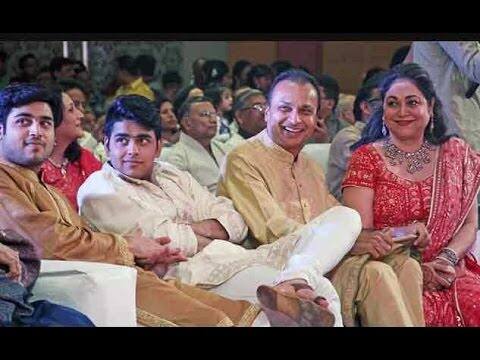 গ্ল্যামার দুনিয়া থেকে অনেক দূরে, সাধারণ জীবনযাপন শুরু করেন টিনা। নিজের দুই ছেলেকেও একদম সাধারণ ভাবে মানুষ করেন তিনি। 