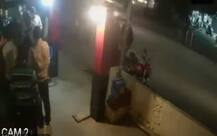 উত্তরপ্রদেশে কর্তব্যরত কনস্টেবলকে চড় বিজেপি নেত্রীর, এফআইআর দায়ের