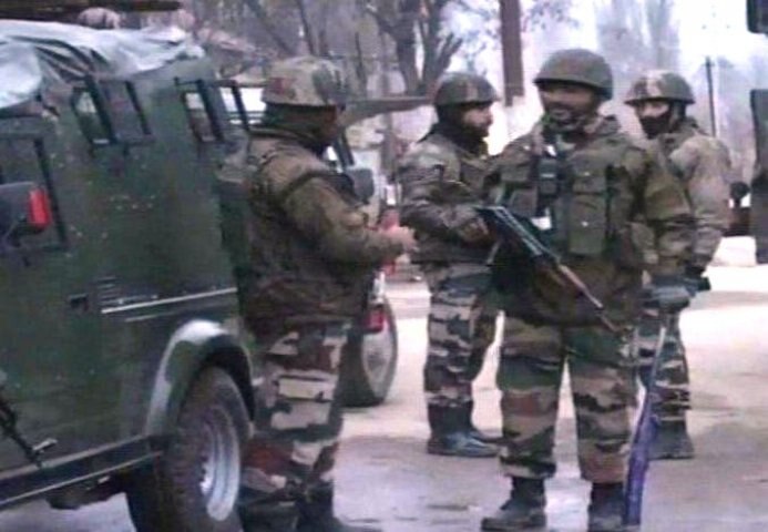 Encounter underway between security forces and terrorists in Baramulla’s Pattan বারামুলার পাট্টানে নিরাপত্তা বাহিনীর সঙ্গে জঙ্গিদের সংঘর্ষ এখনও চলছে