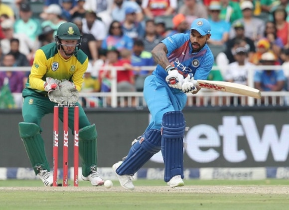 India beat South Africa by 28 runs in first T20I ধবনের ঝোড়ো ৭২, ভূবনেশ্বরের ৫ উইকেট, প্রথম টি-২০ ম্যাচে দক্ষিণ আফ্রিকাকে ২৮ রানে হারাল ভারত