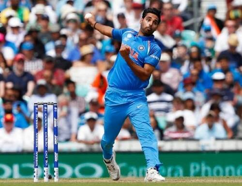 এক ওভারে রেজা হেনড্রিকস, হেইনরিখ ক্লাসেন ও ক্রিস মরিসকে আউট করে দক্ষিণ আফ্রিকার জয়ের আশা শেষ করে দেন ভুবনেশ্বর