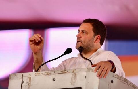 কেন্দ্রে কংগ্রেস ক্ষমতায় এলেই মহিলা সংরক্ষণ বিল পাশ, বললেন রাহুল, কর্নাটক ভোটে মেয়েদের বেশি টিকিট দিতেও নির্দেশ কেন্দ্রে কংগ্রেস ক্ষমতায় এলেই মহিলা সংরক্ষণ বিল পাশ, বললেন রাহুল, কর্নাটক ভোটে মেয়েদের বেশি টিকিট দিতেও নির্দেশ