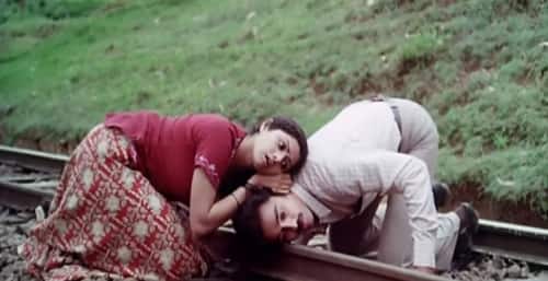 সদমা ছবির গানগুলিও প্রবল জনপ্রিয় হয়