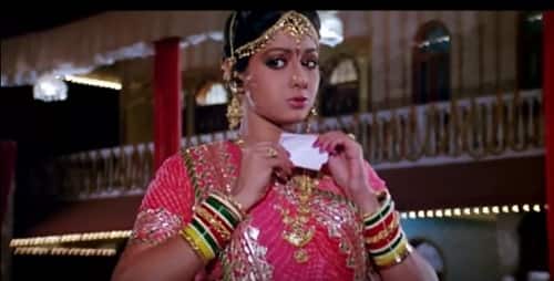 চাঁদনী ছবির ‘মেরে হাথো মে’ গানটি এখনও দর্শকদের মুখে ফেরে