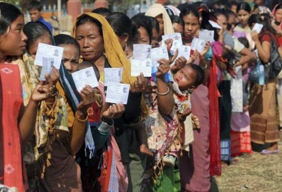 panchayat polls: opposition faces hurdle to get candidate as 50 per cent seat reserved for women পঞ্চায়েতে পঞ্চাশ শতাংশ আসন সংরক্ষিত মহিলাদের জন্য, প্রার্থী পেতে চিন্তায় বিরোধীরা