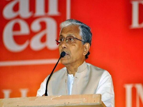 ‘We were not prepared for such result’: Manik Sarkar says BJP victory in Tripura was unexpected এই ফলের জন্য তৈরি ছিলাম না আমরা, ত্রিপুরায় বিজেপির জয় নিয়ে বললেন মানিক সরকার