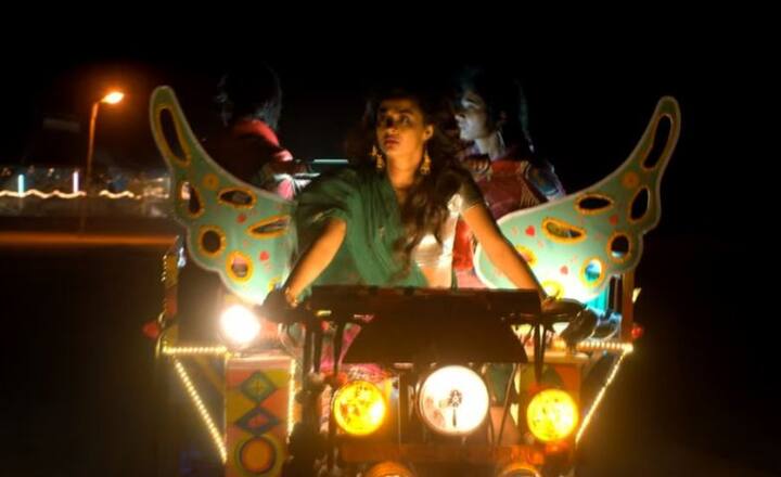 ‘পাণ্ডে’ ছবি এমন এক ইস্যুতে তৈরি যা, আমাদের সমাজের চোখে থাকা কালো পর্দা ওঠাতে সাহায্য করে। এমনিতে আমরা যথেষ্ট আধুনিক হয়েছি। আমরা মুখে বলাবলি করি যে, নারী ক্ষমতায়ণ হচ্ছে। কিন্তু, দেশের বিভিন্ন প্রত্যন্ত অঞ্চলে মহিলাদের কি স্থিতি, তা এই ছবিতে দারুণভাবে ফুটিয়ে তোলা হয়েছে।