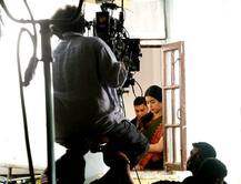 মা শ্রীদেবী চলে গিয়েছেন ১৪ দিন আগে, অবশেষে কাজে ফিরলেন জাহ্নবী, ভাইরাল ছবি