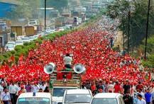 কৃষি-ঋণ মকুবের দাবিতে কৃষকদের বিধানসভা ঘেরাও অভিযান, নেপথ্যে আরও কী কারণ রয়েছে, কারা সমর্থন করছে জেনে নেব