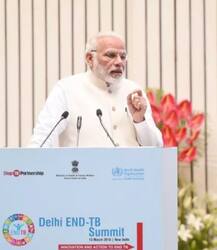 ট্যুইটারে মোদীর ৬০ শতাংশ ফলোয়ারই ভুয়ো!