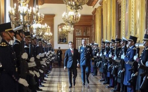 মেক্সিকোর প্রেসিডেন্ট এনরিকে পেনা নিয়েতোর ফলোয়ারদের মধ্যে ৪৭ শতাংশই ভুয়ো