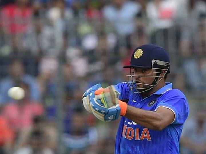 বাংলাদেশের বিরুদ্ধে নিদাহাস ত্রিদেশীয় সিরিজের পঞ্চম ম্যাচে রায়না ৪৭ রানের ঝোড়ো ইনিংস খেলেন।