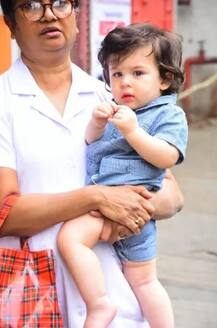 শিশুদের জিমের বাইরে দেখা গেল তৈমুরকে