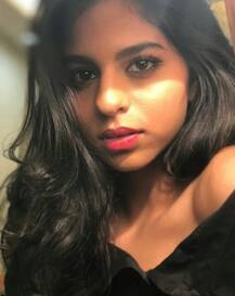 সোশ্যাল মিডিয়ায় ছবি শেয়ার মা গৌরির, ট্রোলড শাহরুখ-কন্যা সুহানা