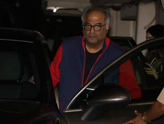 সম্প্রতি বলি কপূরকে ছোটে মেয়ে খুশিকে নিয়ে রানি মুখোপাধ্যায়ের সিনেমা হিচকি-র স্পেশ্যাল স্ক্রিনিংয়ে গিয়েছিলেন বনি। (ছবি-মানব মঙ্গলানি)। 