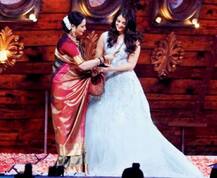 অমিতাভের পু্ত্রবধূকে আবেগভরা চিঠিতে কী লিখলেন  \'রেখা মা\'?