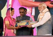 কৃষকদের সহায়ক মূল্য নিয়ে বিভ্রান্তি ছড়ানো হচ্ছে, দাবি প্রধানমন্ত্রীর