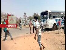 পথ দুর্ঘটনায় ২ মাধ্যমিক পরীক্ষার্থীর মৃত্যু ঘিরে রণক্ষেত্র নদিয়া, ভাঙচুর, অবরোধ, পুলিশের লাঠিচার্জ, ইটবৃষ্টি