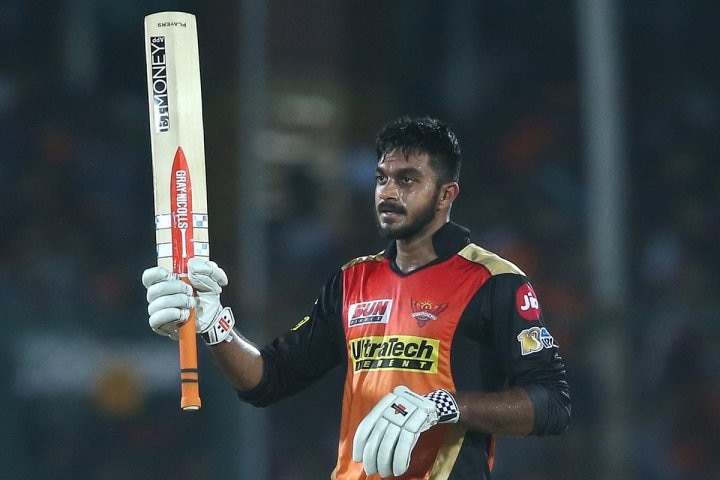 Nidahas Trophy Final: Vijay Shankar Faces Fans Backlash For Poor Showing With Bat ব্যাটিংয়ের ব্যর্থতা, সোশ্যাল মিডিয়ায় ট্রোলড বিজয় শঙ্কর