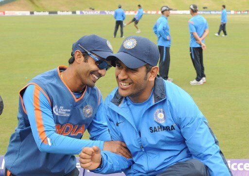 Since MS Dhoni Has Called It A Day, Dinesh Karthik Wants BCCI To Retire The No. 7 Jersey Which Is A Good Idea ধোনির ৭ নম্বর জার্সিটা তুলে রাখুক বিসিসিআই, আবেদন দীনেশ কার্তিকের