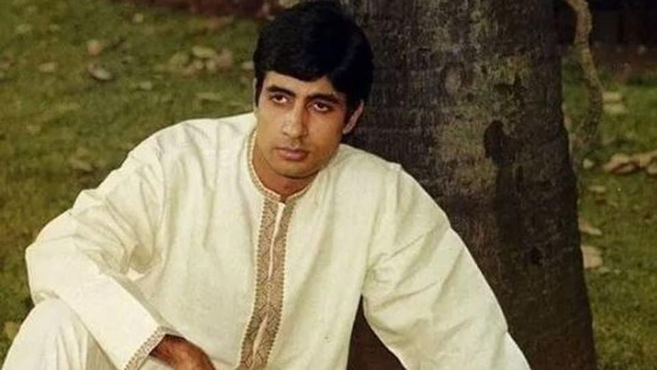 জানেন ১৯৬৮ সালের এই ছবি দেখে বলিউড প্রত্যাখান করেছিল অমিতাভ বচ্চনকে!