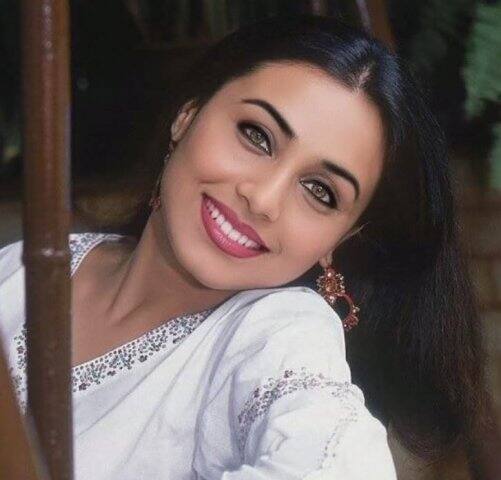 গত মাসের ২৪ তারিখ শ্রীদেবীরর আকস্মিক মৃত্যু হয়েছে। তাঁর এই প্রয়াণ সবাইকে শোকস্তব্ধ করে তুলেছে। এ ব্যাপারে রানি বলেছিলেন, তাঁর বাবার মৃত্যুর পর শ্রীদেবীর এভাবে চলে যাওয়াতে তিনি সবচেয়ে বেশি দুঃখ পেয়েছেন। শ্রীদেবীকে মৃত্যু তাঁর কাছে স্বজন বিয়োগের মতোই। 