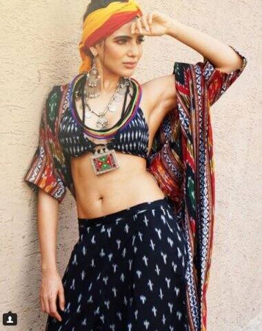 সামান্থা রুথ প্রভুর প্রতিটি ছবি সুপারহিট। ওঁর আসল নাম সামান্থা আক্কিনী। বলিউড ছবি মক্ষিতেও কাজ করেছেন।