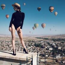 বারবার মৃত্যুর চোখে ধুলো দিয়ে এই রুশ তরুণী তোলেন এক্সক্লুসিভ সেলফি