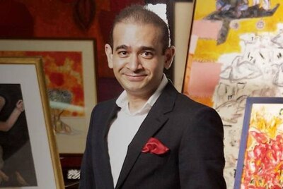 PNB scam: Nirav Modi declared fugitive economic offender by special court in Mumbai second businessman after Vijay Mallya to get tag বিজয় মাল্যের পর দ্বিতীয়, পিএনবি কেলেঙ্কারিতে নীরব মোদীকে পলাতক আর্থিক অপরাধী ঘোষণা করল মুম্বইয়ের বিশেষ আদালত