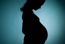 বেআইনি ঘোষিত আগেই, তবু ১০,০০০ ডলারের বিনিময়ে সারোগেট মা হচ্ছেন কাম্বোডিয়ার মহিলারা