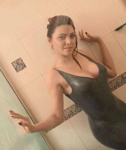 শার্লিন এমটিভি-র স্প্লিটসভিলায় অংশগ্রহণ করেছিলেন।