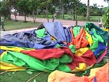 ঝড়ের সময় ইকো পার্কে জাম্পিং বেলুন উল্টে দুর্ঘটনা, জখম ১০ শিশু