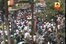 ভারত বনধ: বিক্ষোভের মধ্যে অ্যাম্বুল্যান্স আটকানোয় অসুস্থ বাবাকে নিয়ে ছুটল ছেলে, মৃত্যু সদ্যোজাতের, আজ উত্তরপ্রদেশে বন্ধ স্কুল-কলেজ